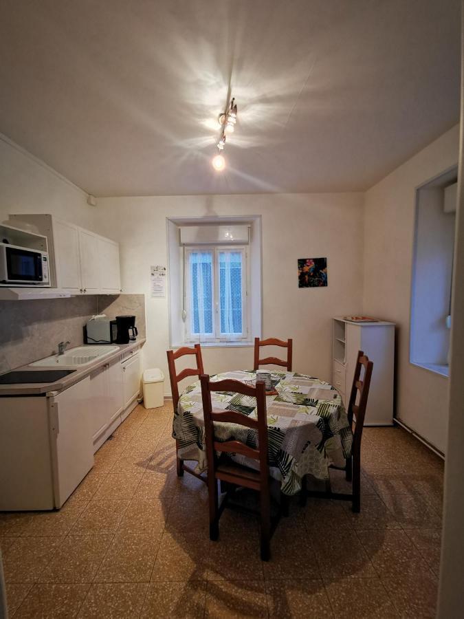 Apartament Les Geraniums Bains-les-Bains Zewnętrze zdjęcie