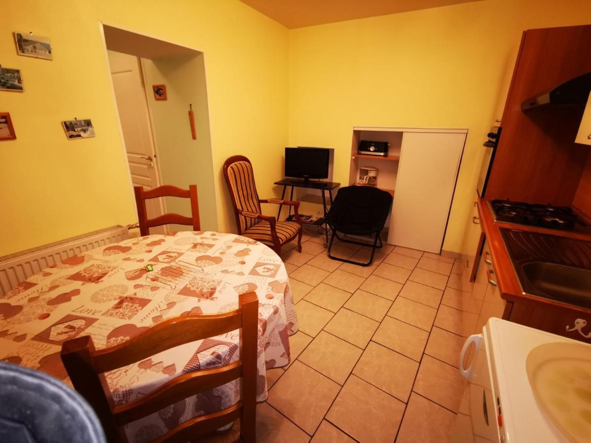 Apartament Les Geraniums Bains-les-Bains Zewnętrze zdjęcie